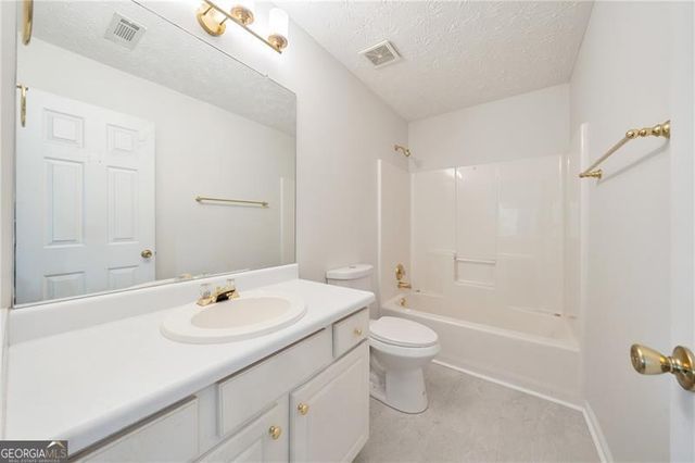 1339 Dalesford Drive, Alpharetta, GA 30004