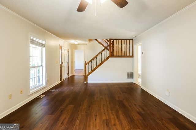 6858 Creekwood Drive, Douglasville, GA 30135