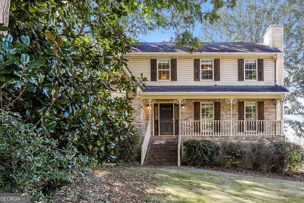 6858 Creekwood Drive, Douglasville, GA 30135