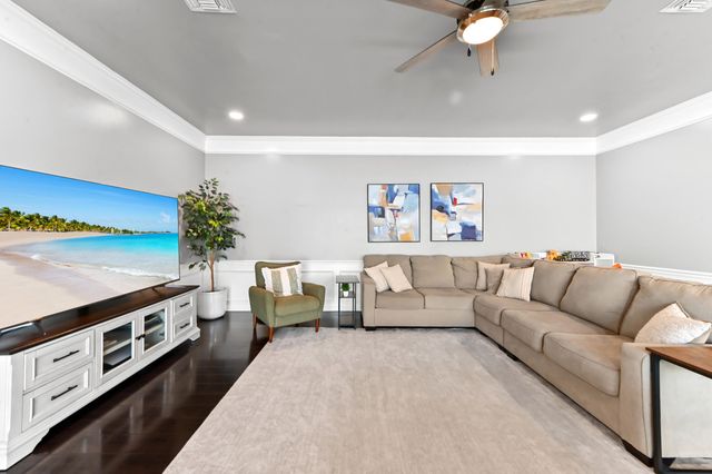 5871 Kelsey Lane, Tamarac, FL 33321