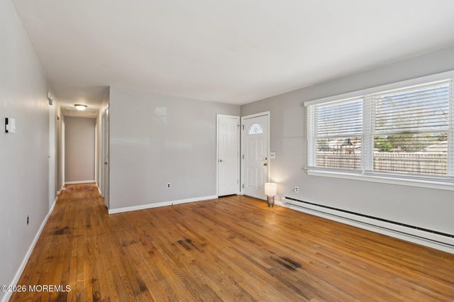 229 Point Pleasant Avenue, Bayville, NJ 08721