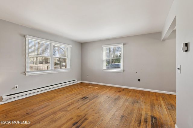 229 Point Pleasant Avenue, Bayville, NJ 08721