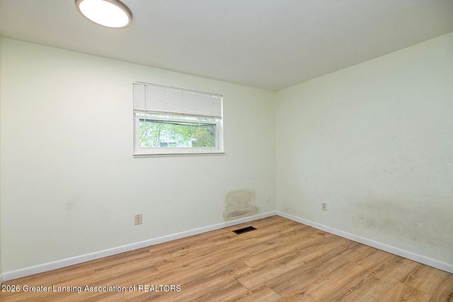 5700 Orchard Court, Lansing, MI 48911