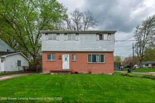 5700 Orchard Court, Lansing, MI 48911
