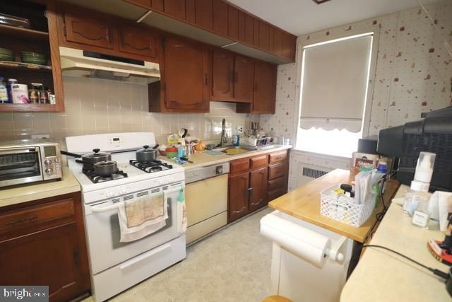 6748 SOUDER STREET, Philadelphia, PA 19149