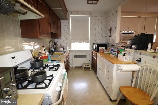6748 SOUDER STREET, Philadelphia, PA 19149