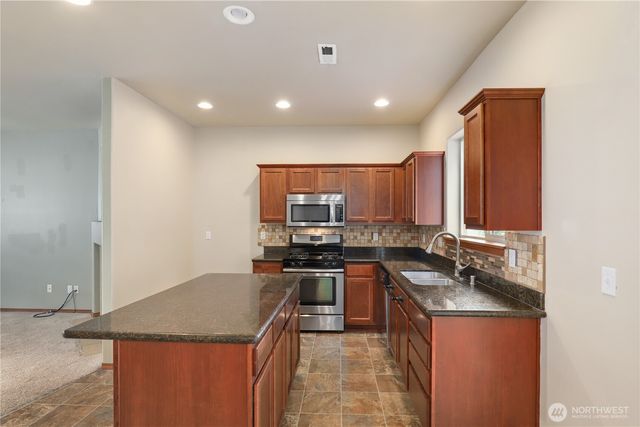 1721 203rd Street Ct E, Spanaway, WA 98387