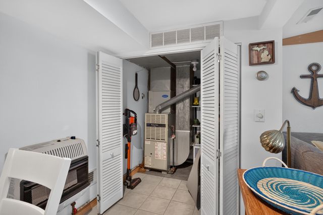 14384 Zimmerman Drive, Hudson, MI 49247
