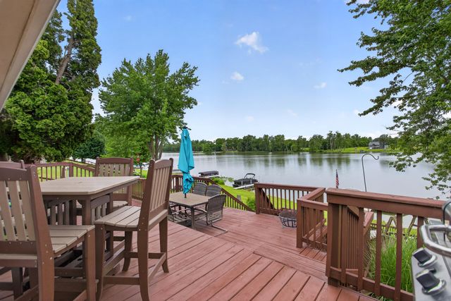 14384 Zimmerman Drive, Hudson, MI 49247
