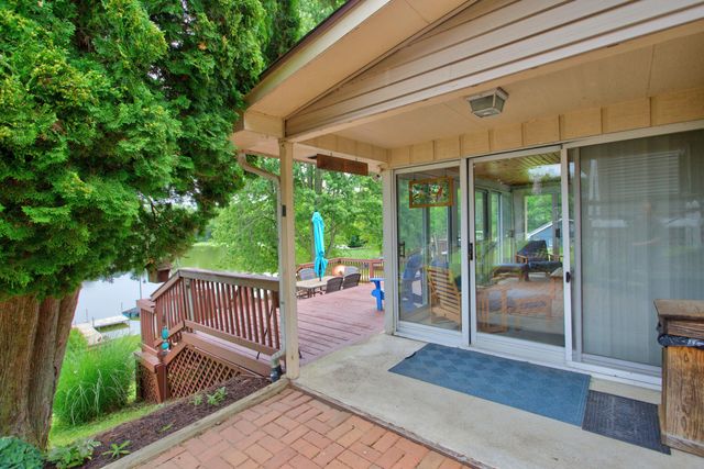 14384 Zimmerman Drive, Hudson, MI 49247