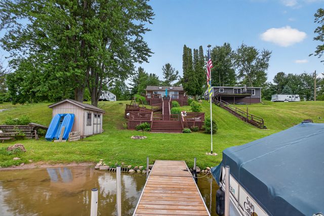 14384 Zimmerman Drive, Hudson, MI 49247