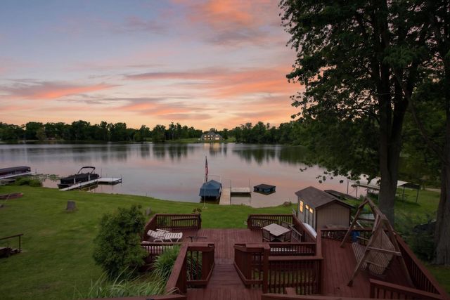 14384 Zimmerman Drive, Hudson, MI 49247