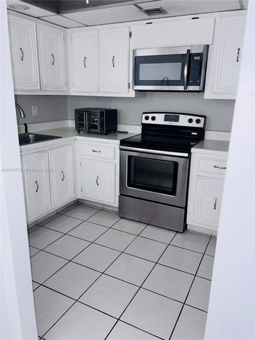 7011 Environ Boulevard 412, Lauderhill, FL 33319