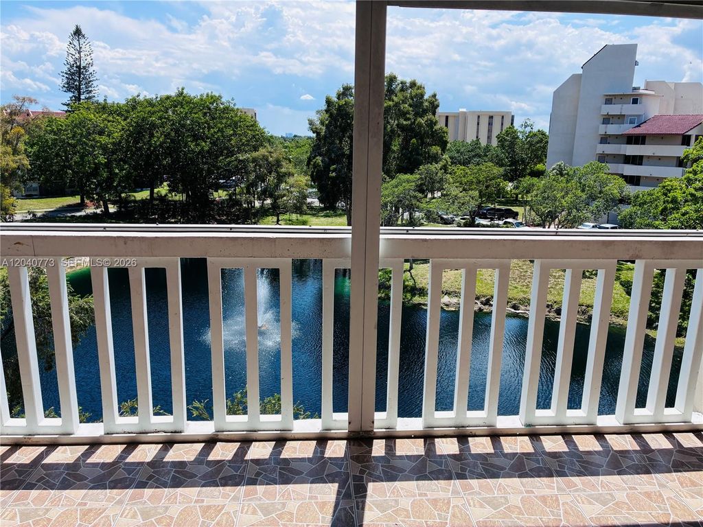 7011 Environ Boulevard 412, Lauderhill, FL 33319