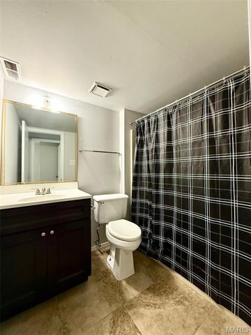 9439 Green Park Gardens C, Green Park, MO 63123