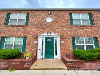 9439 Green Park Gardens C, Green Park, MO 63123