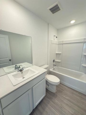 21026 Newberry Grove Lane, Humble, TX 77338