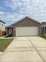 21026 Newberry Grove Lane, Humble, TX 77338
