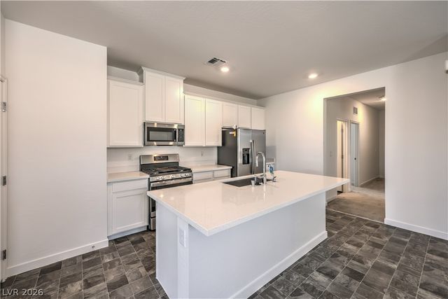 5722 Old Pine Street, North Las Vegas, NV 89081