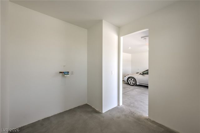 5722 Old Pine Street, North Las Vegas, NV 89081