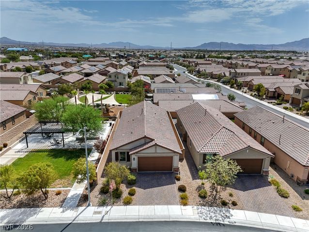5722 Old Pine Street, North Las Vegas, NV 89081