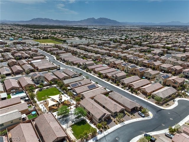 5722 Old Pine Street, North Las Vegas, NV 89081