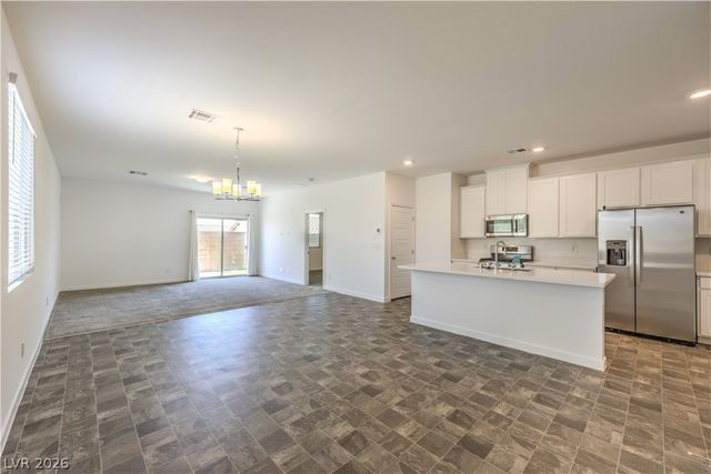 5722 Old Pine Street, North Las Vegas, NV 89081