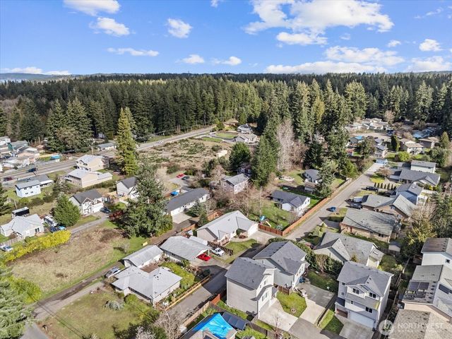 2337 SE Plymouth Way, Port Orchard, WA 98366