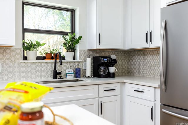 17115 Springhill, San Antonio, TX 78232