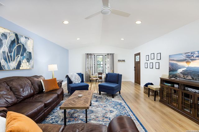 17115 Springhill, San Antonio, TX 78232