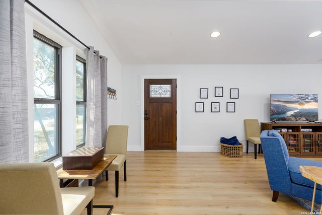 17115 Springhill, San Antonio, TX 78232