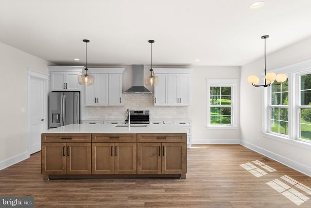 9671 MARLETTE DR, Nokesville, VA 20181