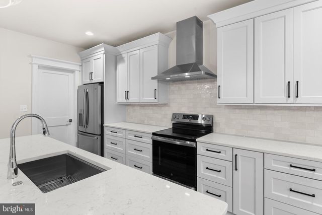 9671 MARLETTE DR, Nokesville, VA 20181