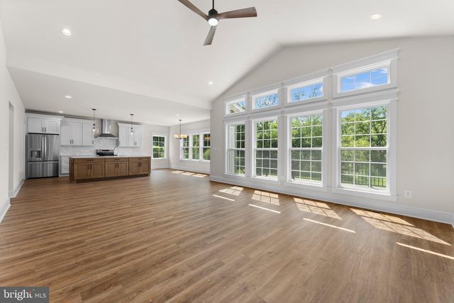 9671 MARLETTE DR, Nokesville, VA 20181
