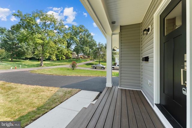 9671 MARLETTE DR, Nokesville, VA 20181