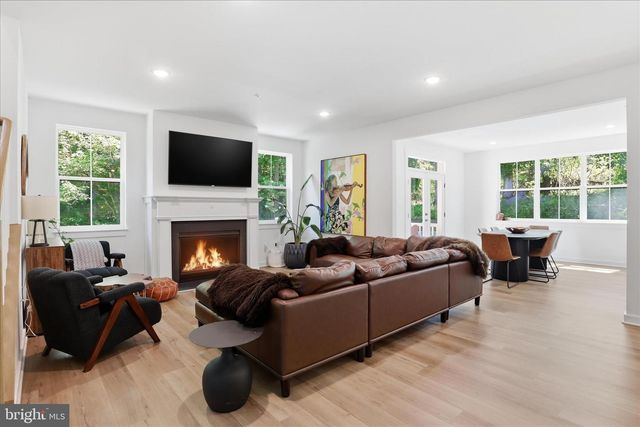 15717 TIERRA DR, Silver Spring, MD 20906