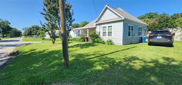 108 S Bonham Street, Mexia, TX 76667