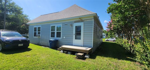 108 S Bonham Street, Mexia, TX 76667