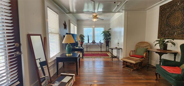 108 S Bonham Street, Mexia, TX 76667