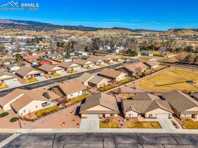 4015 S Cranberry Loop, Canon City, CO 81212