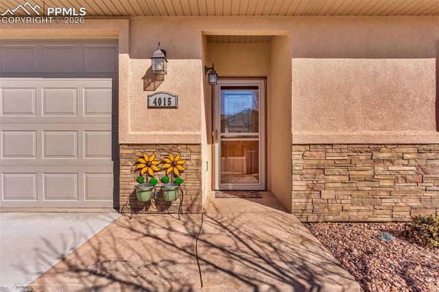 4015 S Cranberry Loop, Canon City, CO 81212