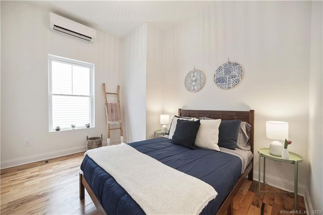 75 Henry Street 3West, Stamford, CT 06902