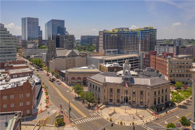 75 Henry Street 3West, Stamford, CT 06902