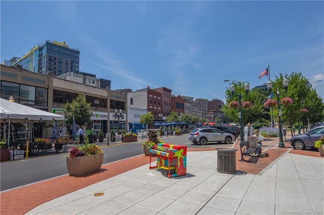 75 Henry Street 3West, Stamford, CT 06902