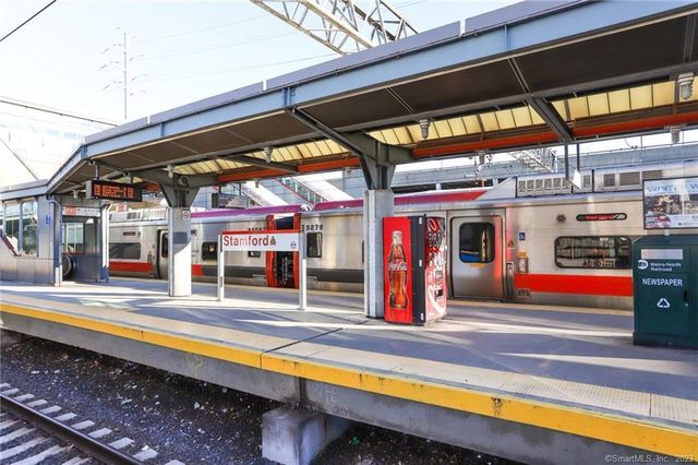 75 Henry Street 3West, Stamford, CT 06902