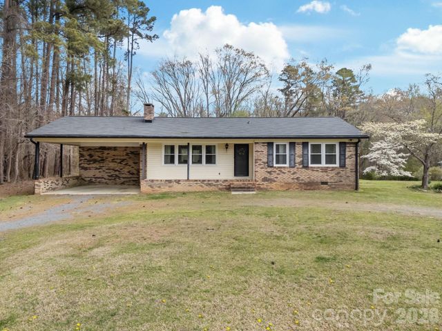 9698 Pine Tree Road 55, Norwood, NC 28128
