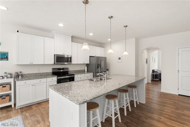 35191 Katlin Court, Avon, OH 44011