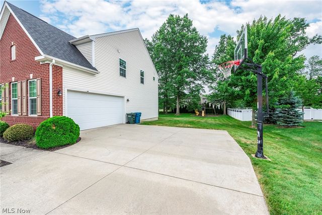 35191 Katlin Court, Avon, OH 44011