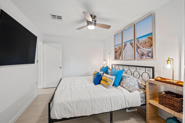 9165 SE Yacht Club Circle, Hobe Sound, FL 33455