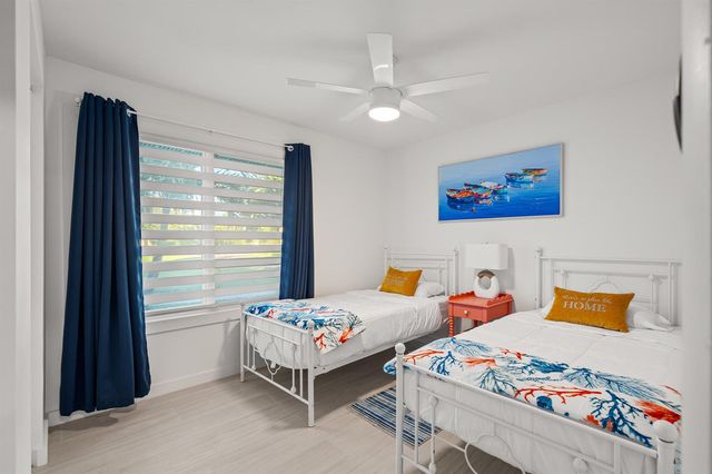 9165 SE Yacht Club Circle, Hobe Sound, FL 33455
